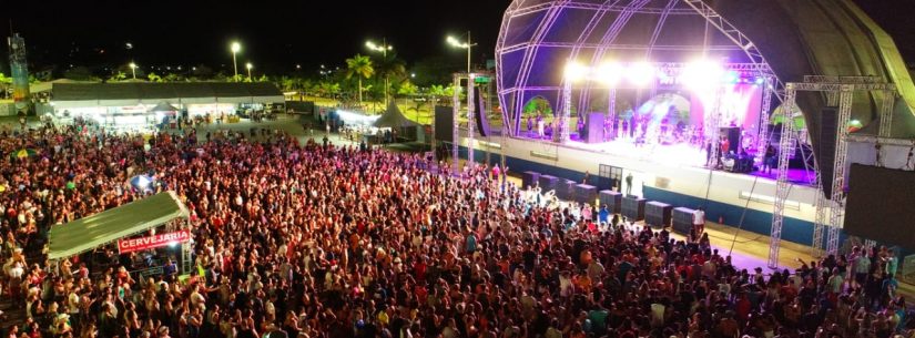 Fernando & Sorocaba e Amigos do Pagode 90 lotam praças no lançamento do Caraguatatuba Summer Festival