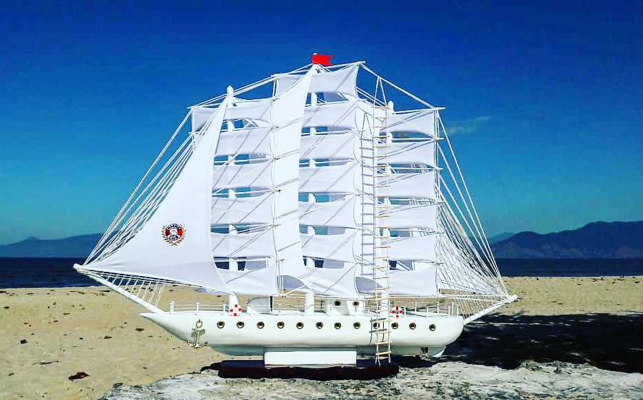 ZENAIDE BARCOS ARTESANATO