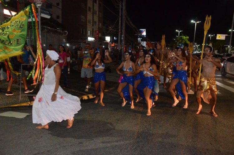 VEJA FOTOS DA ABERTURA 22º Carnaval de Antigamente