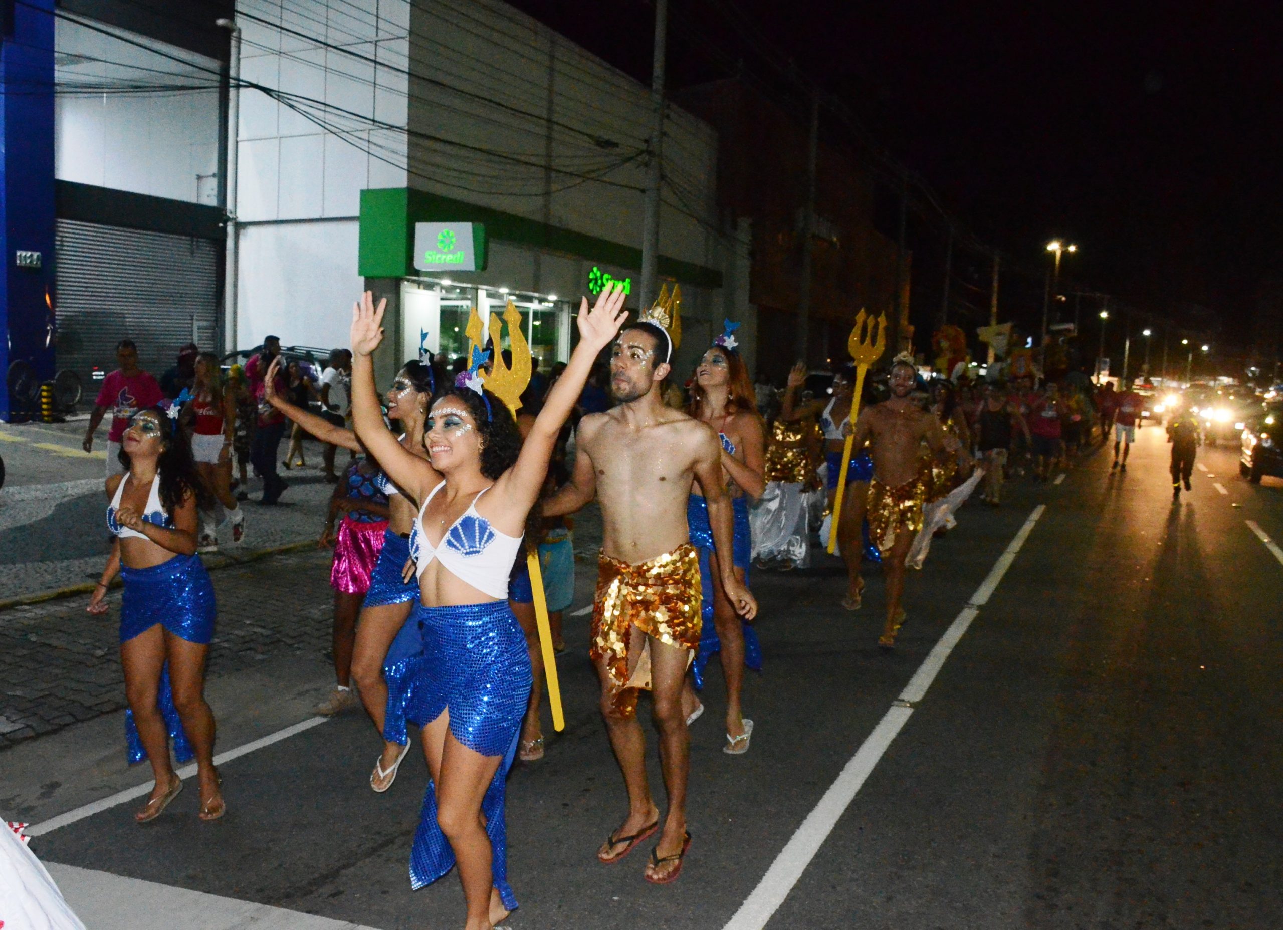 VEJA FOTOS DA ABERTURA 22º Carnaval de Antigamente
