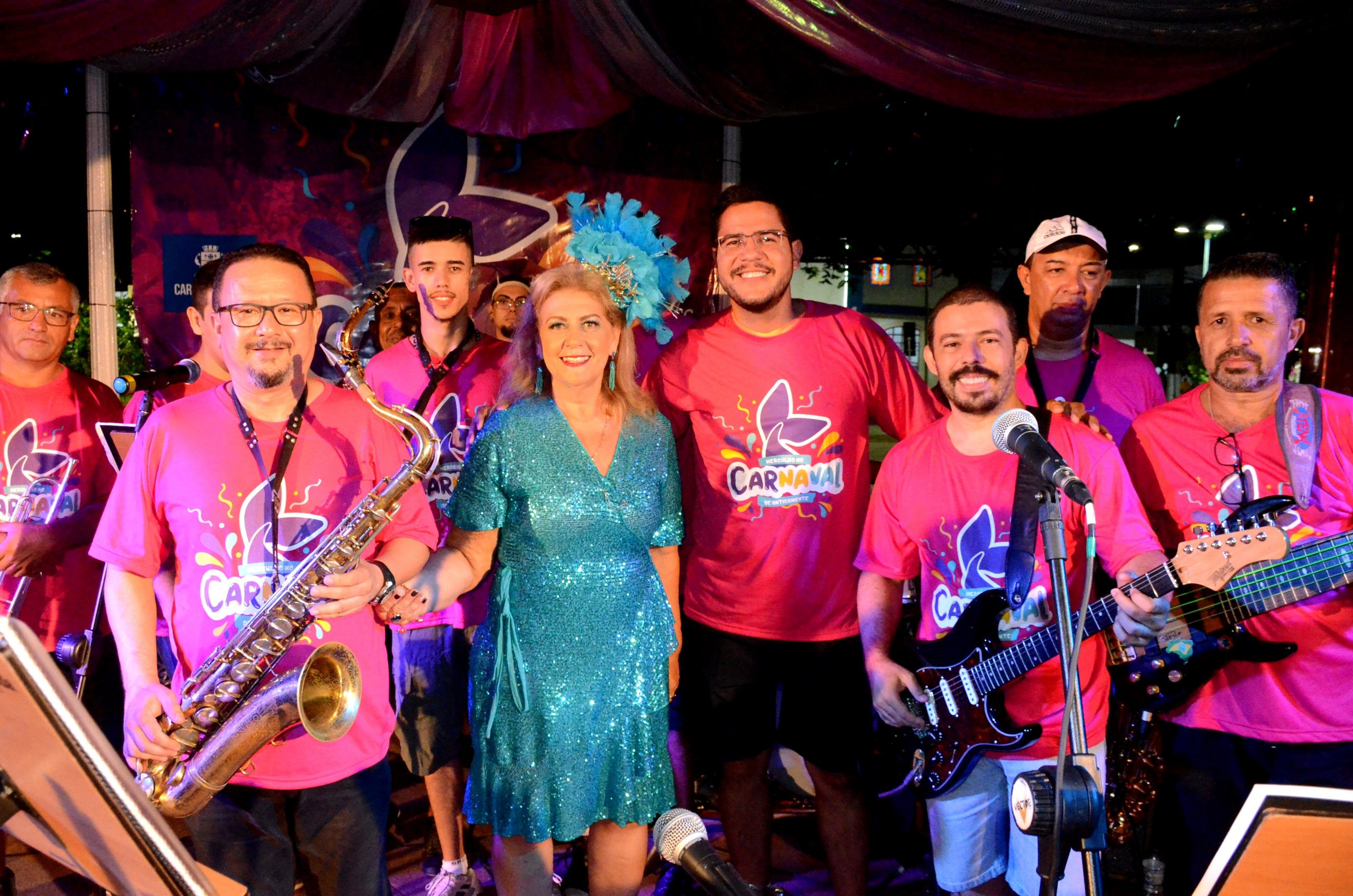 VEJA FOTOS DA ABERTURA 22º Carnaval de Antigamente