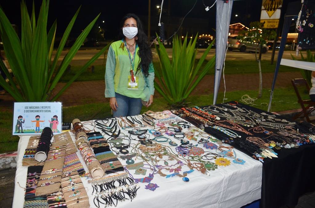 A região norte de Caraguatatuba inaugurou sua primeira Feira de Artes e Artesanato