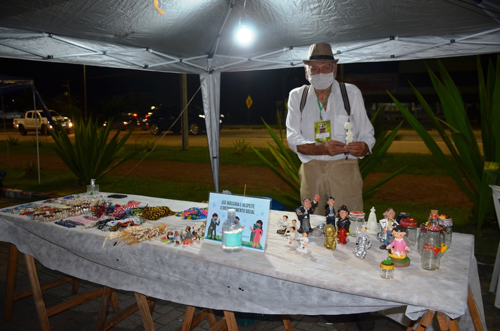 A região norte de Caraguatatuba inaugurou sua primeira Feira de Artes e Artesanato