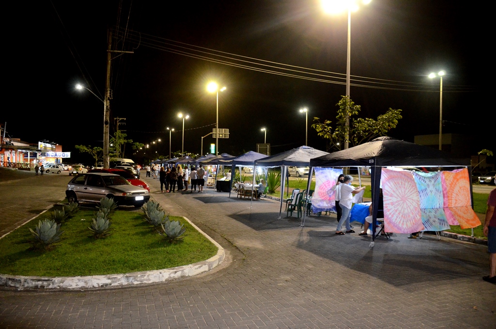 A região norte de Caraguatatuba inaugurou sua primeira Feira de Artes e Artesanato