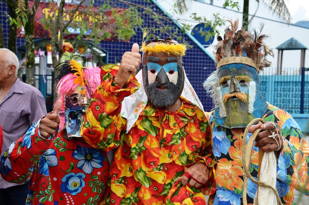 Dias de Reis Cia. de Folia de Santos Reis de Santo Antônio do bairro do Tinga