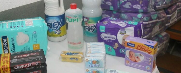 Fundo Social de Caraguatatuba recebe doação de 550 kg em produtos da Sabesp