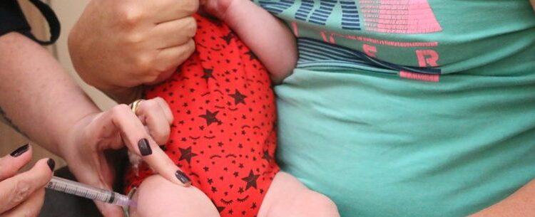 Caraguatatuba inicia campanha de multivacinação para crianças e adolescentes na próxima semana