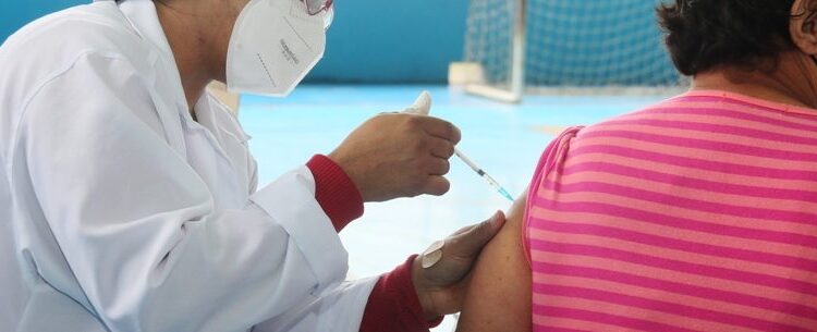 Caraguatatuba registra queda no número de casos de Covid-19 pelo terceiro mês seguido