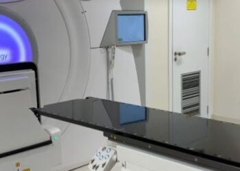 Setor de Oncologia do HRLN inicia atividades e prefeito Aguilar Junior prestigia conquista