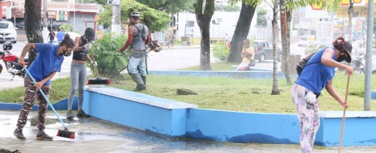 Prefeitura de Caraguatatuba convoca mais bolsistas do PEAD para reforço na manutenção urbana