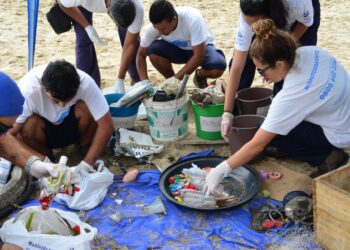 Dia Mundial da Limpeza: Instituto Argonauta promove palestra sobre ‘Problemática do Lixo’