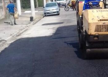 Prefeitura de Caraguatatuba inicia Operação Tapa Buracos na Avenida Brasília e em diversas ruas