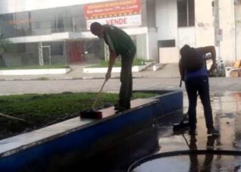 Prefeitura de Caraguatatuba realiza lavagem de praças públicas