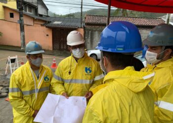 Sabesp inicia prolongamento de rede de esgoto no Rio do Ouro, em Caraguatatuba