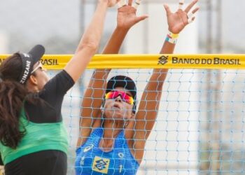 Dupla de vôlei de praia de Caraguatatuba conquista posição entre as melhores do Brasil