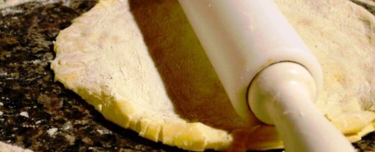 Inscrições para curso de Fabricação de Pizzas e Salgados Assados vão até esta terça-feira