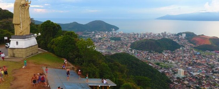 Caraguatatuba espera receber cerca de 150 mil turistas no feriado prolongado da Proclamação da República