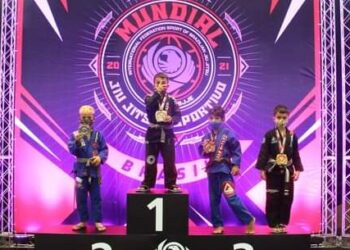 Atleta de Caraguatatuba de 7 anos é campeão mundial de Jiu Jitsu