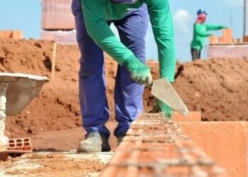 Caraguatatuba se destaca na construção civil e aprova mais de 500 projetos em seis meses
