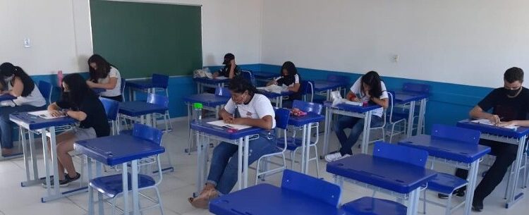 Caraguatatuba teve 120 alunos da rede municipal na 2ª fase da OBMEP