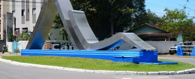 Prefeitura de Caraguatatuba revitaliza monumento de homenagem aos 150 anos do município