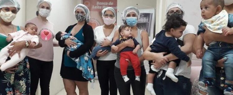 Banco de Leite de Caraguatatuba recebe visita de mamães doadoras