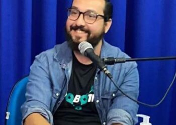 Professor da rede municipal publica artigo no mais renomado periódico científico do mundo