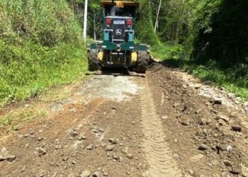 Estrada do Poço da Anta recebe nivelamento e limpeza