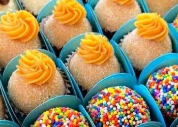 Alunas formadas nos cursos de confeitaria do Fundo Social dão exemplo de dedicação e sucesso