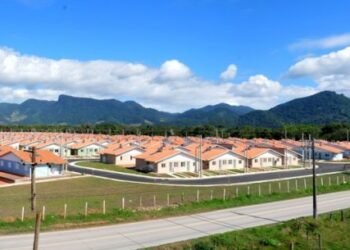 Prefeitura de Caraguatatuba cobra Caixa sobre retomada de unidades habitacionais ocupadas irregularmente