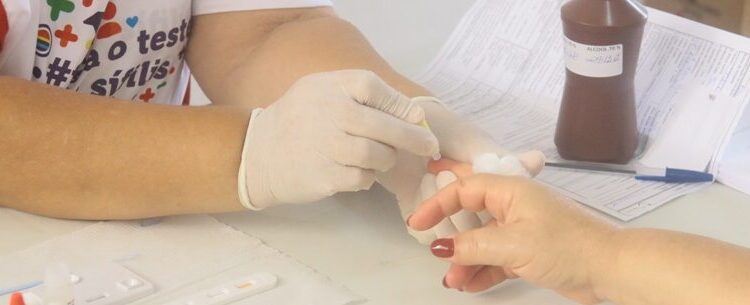 Prefeitura de Caraguatatuba continua com testes rápidos para HIV durante ‘Dezembro Vermelho’