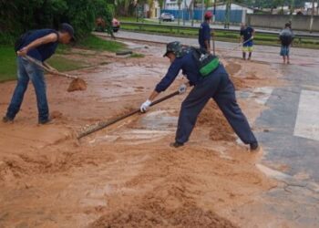 Em 24 horas chove em Caraguatatuba 70% do esperado para o mês de dezembro