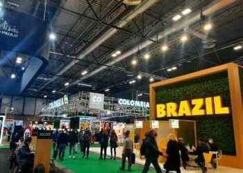 Prefeitura divulga Caraguatatuba na Feira Internacional de Turismo de Madrid