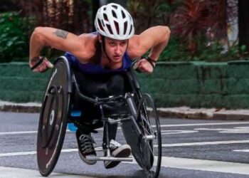 Atleta de Caraguatatuba vence São Silvestre 2021 na Cadeira de Rodas Esportiva