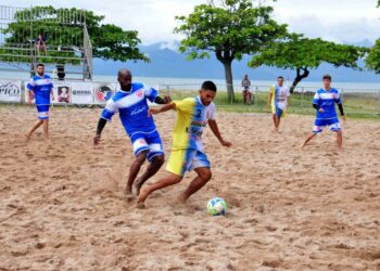 Seleção de Beach Soccer de Caraguatatuba enfrenta Corinthians no domingo (23) em São Paulo