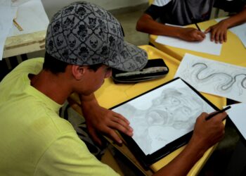 Oficinas Culturais 2022: Credenciamento de artistas orientadores prorrogado até 13 de janeiro