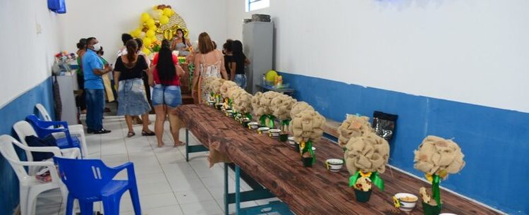 Caraguatatuba finaliza curso de Decoração de Festa para moradores do Nova Caraguá II