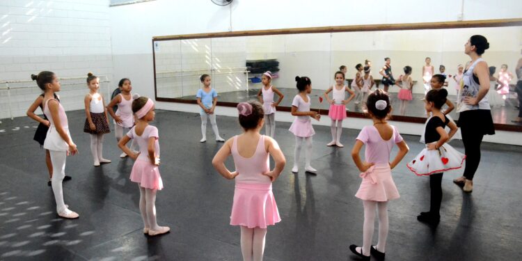 FUNDACC disponibiliza vagas remanescentes e lista de espera para as Oficinas Culturais 2022