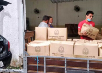 Fundo Social de Caraguatatuba doa 900 cestas básicas para famílias atendidas em instituições sociais