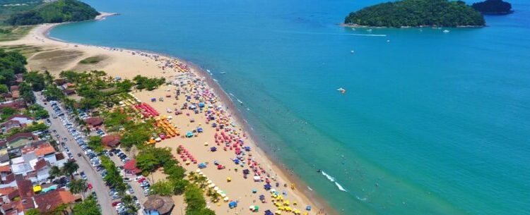 Verão termina com números positivos no turismo de Caraguatatuba
