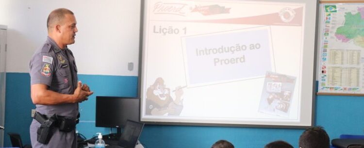 Caraguatatuba retoma aulas do Proerd para cerca de 2 mil alunos