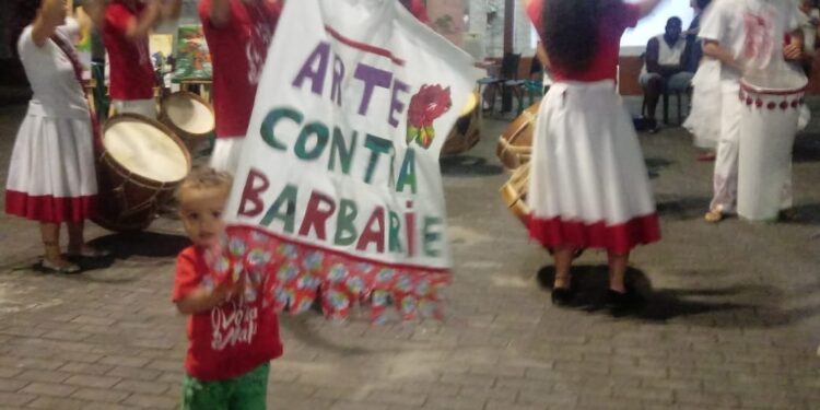 Praça Dr. Diógenes Ribeiro de Lima recebe ‘Sarau da Arte Contra a Barbárie’ nesta sexta-feira (11)