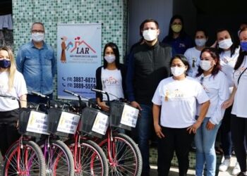 Parceria entre Prefeitura de Caraguatatuba e Lar São Francisco beneficia mais de 260 idosos na região norte