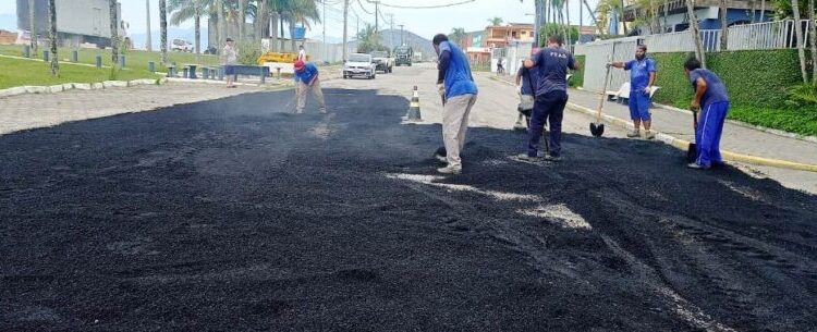 Prefeitura finaliza Operação Tapa Buracos na Avenida Maria de Lourdes da Silva Kfouri, no Massaguaçu
