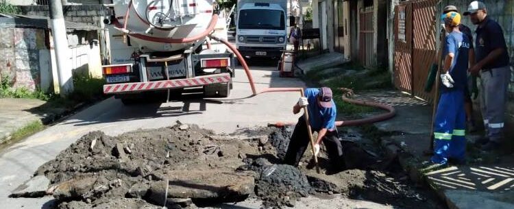 Prefeitura de Caraguatatuba realiza melhorias no serviço de drenagem no bairro Casa Branca