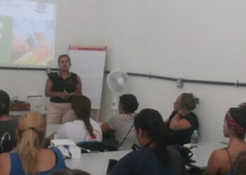 Alunos do Workshop de Marmitaria Comercial, Fit e Low Carb recebem curso de Boas Práticas de Manipulação de Alimentos