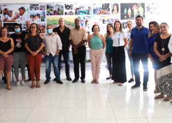 Câmara Jovem: Reunião na Secretaria de Educação define cronograma de atividades