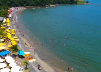 CARAGUATATUBA ESPERA RECEBER MAIS DE 150 MIL TURISTAS DURANTE FERIADO DE TIRADENTES