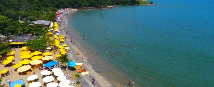 CARAGUATATUBA ESPERA RECEBER MAIS DE 150 MIL TURISTAS DURANTE FERIADO DE TIRADENTES