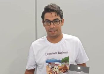 Jornalista e escritor caraguatatubense lança livro infantil neste sábado